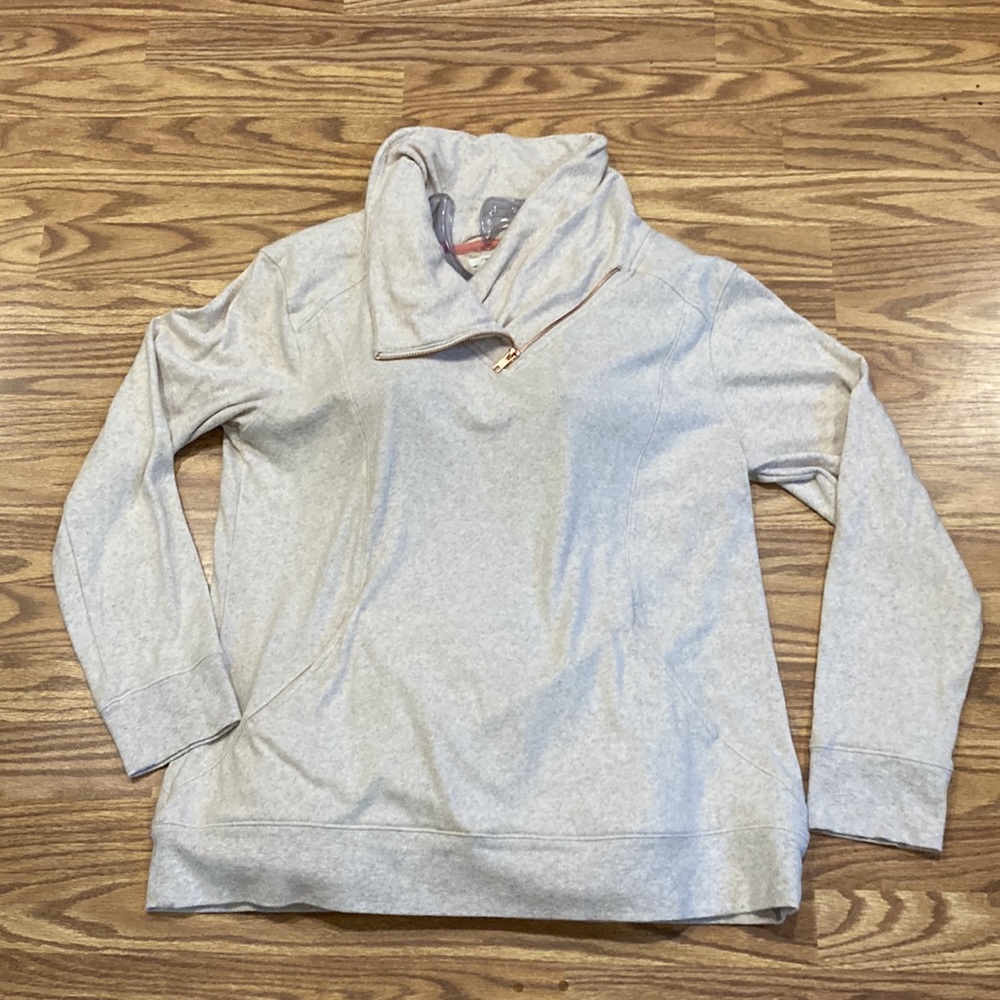 Sweater - Picture 3 of 3
